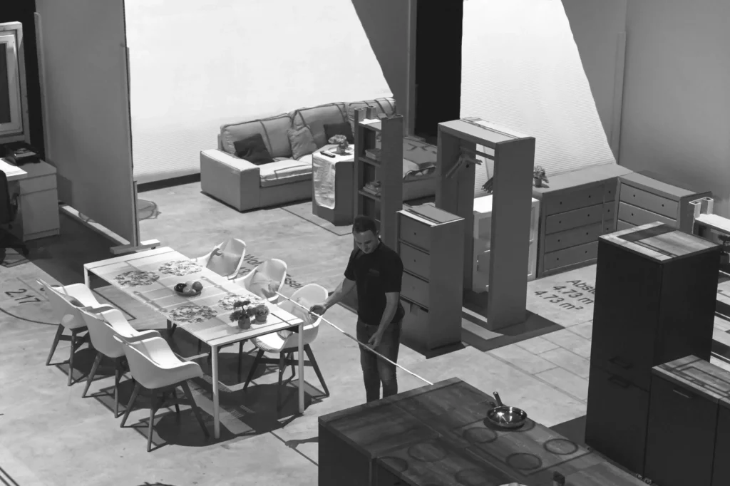 Küchenplanung leicht gemacht – mit Grundriss in Lebensgröße bei IKEA Hanau